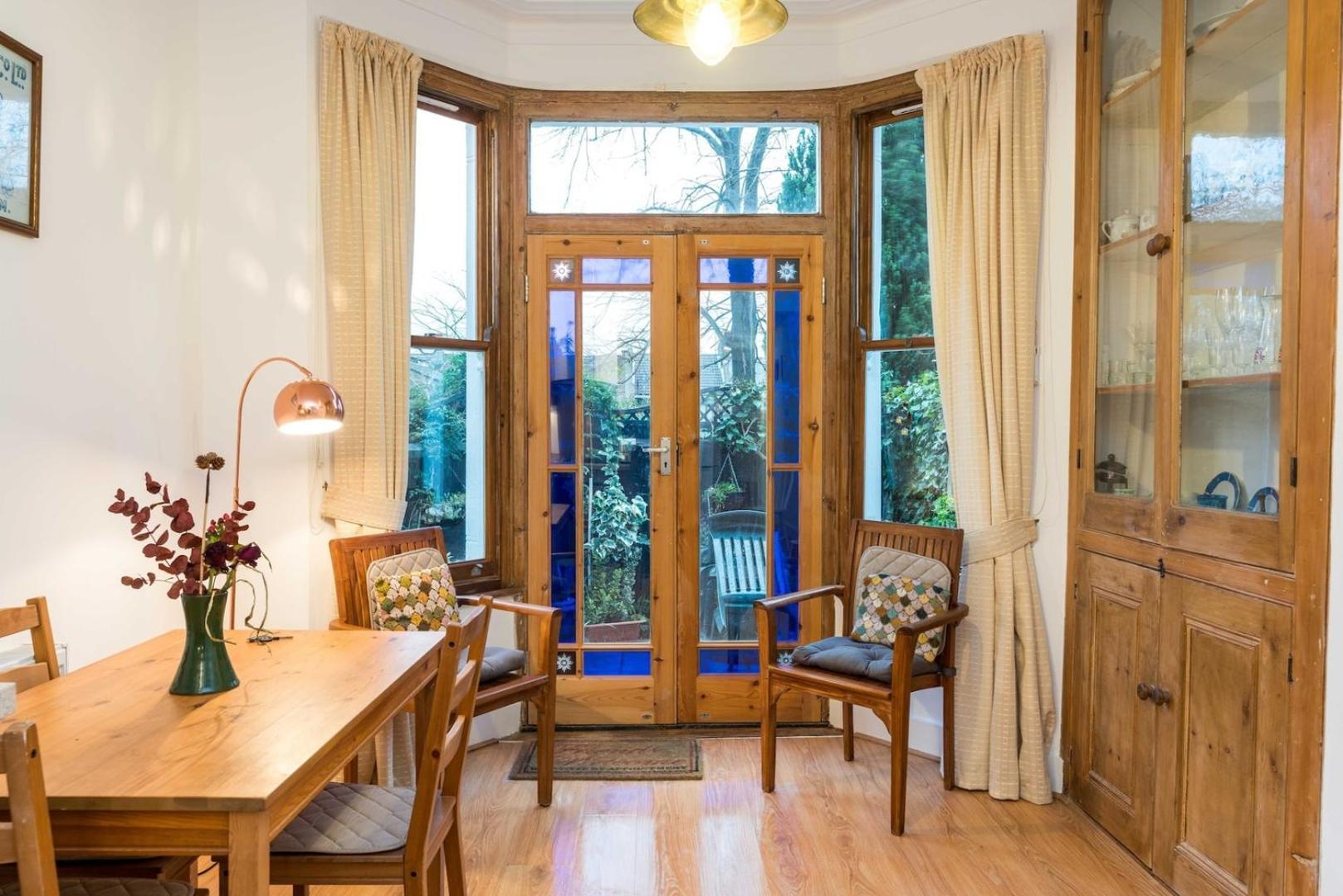 New Stylish 1 Bedroom Flat With Garden | * Londres